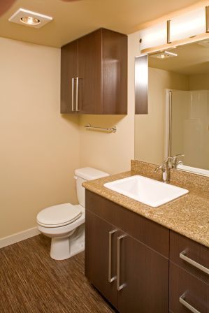 Two-bedroom second bathroom